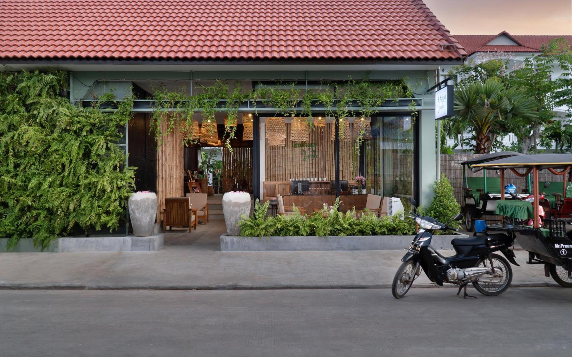 The Jungle Hotel Siem Reap Buitenkant foto